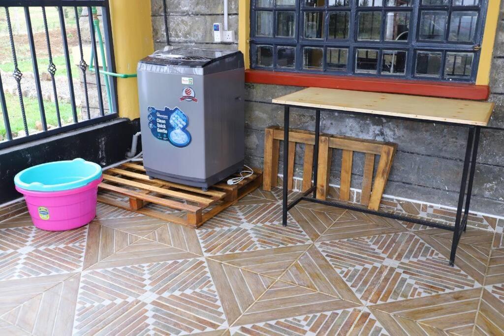 Esniko Villa Narok Εξωτερικό φωτογραφία