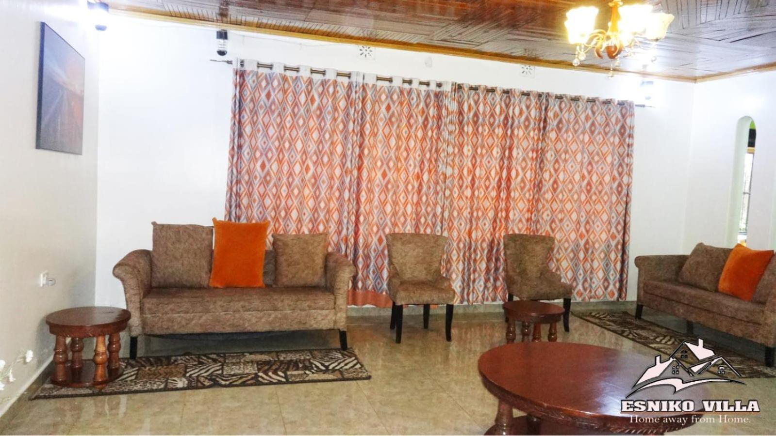 Esniko Villa Narok Εξωτερικό φωτογραφία